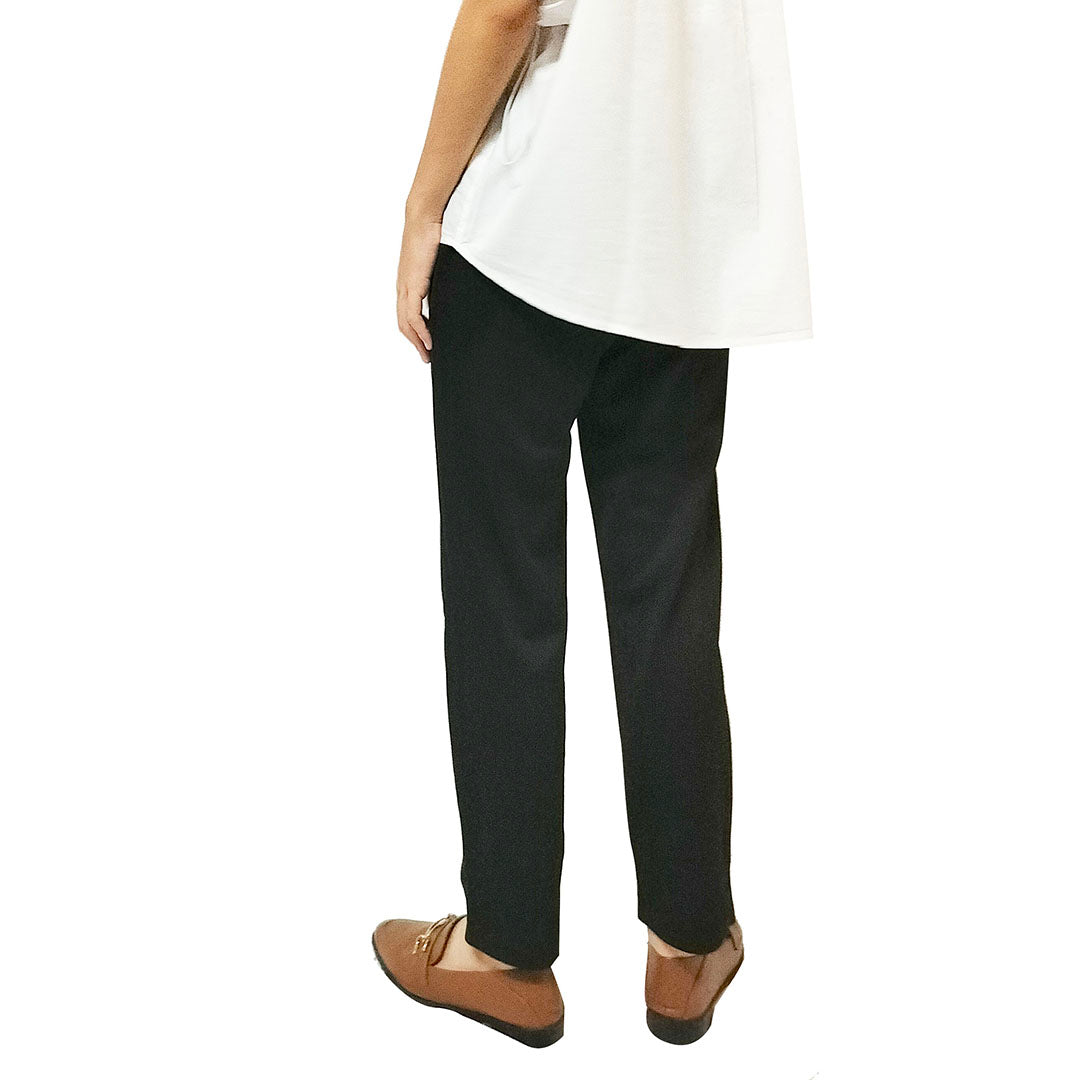 High-Waisted Wide-Leg Pants: Flattering Black Suit Trousers for Women