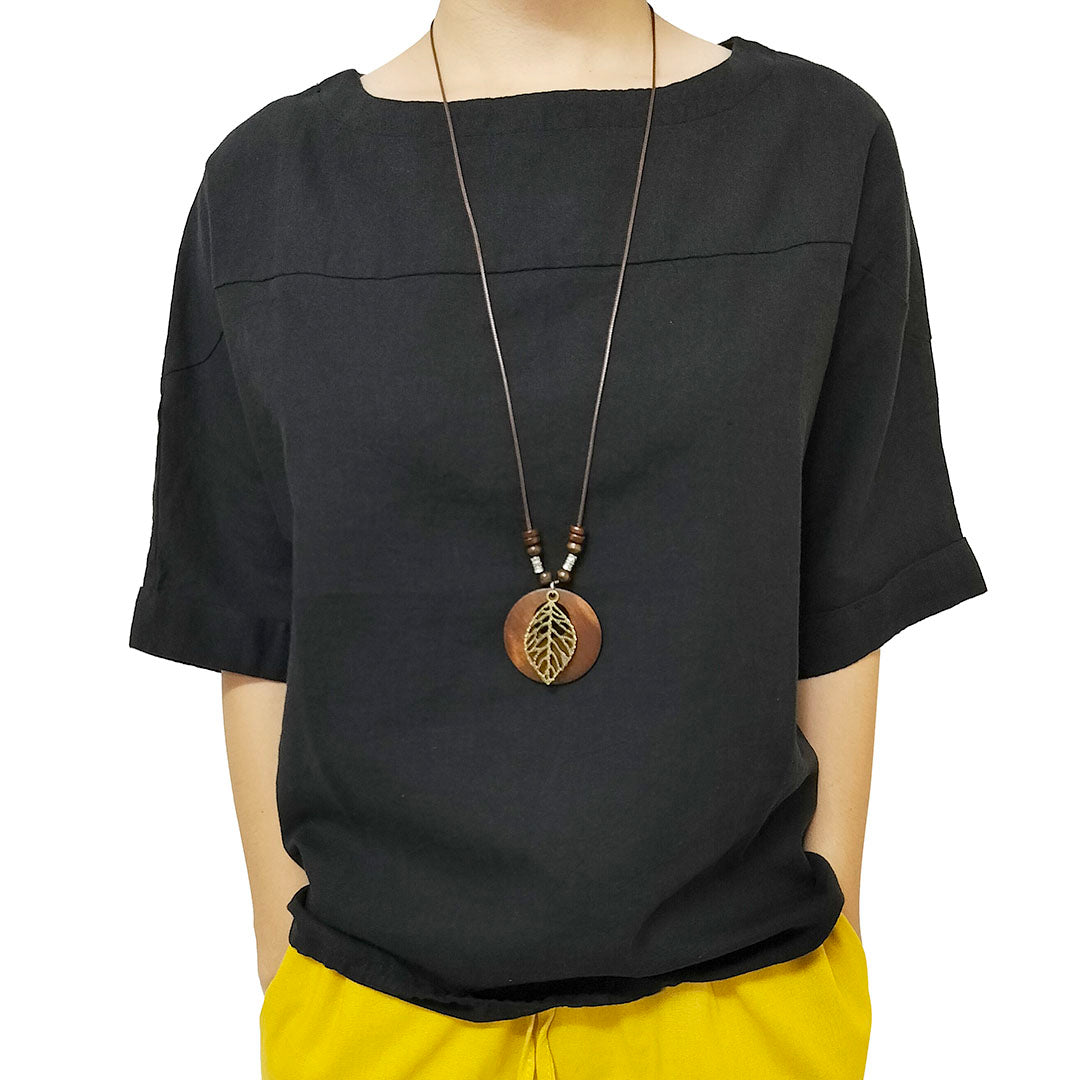 New Women's Cotton Linen Clothing: Vintage Loose-Fit Lightweight Sand-Washed Round Neck Patchwork Short-Sleeve Top in Cotton Linen.