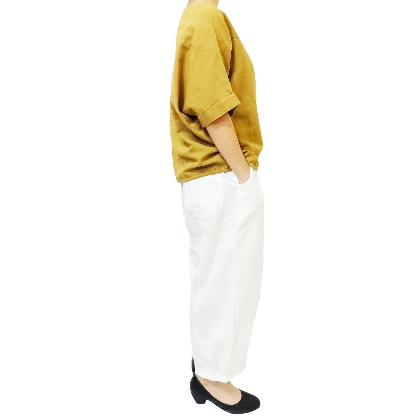 New Women's Cotton Linen Clothing: Vintage Loose-Fit Lightweight Sand-Washed Round Neck Patchwork Short-Sleeve Top in Cotton Linen.