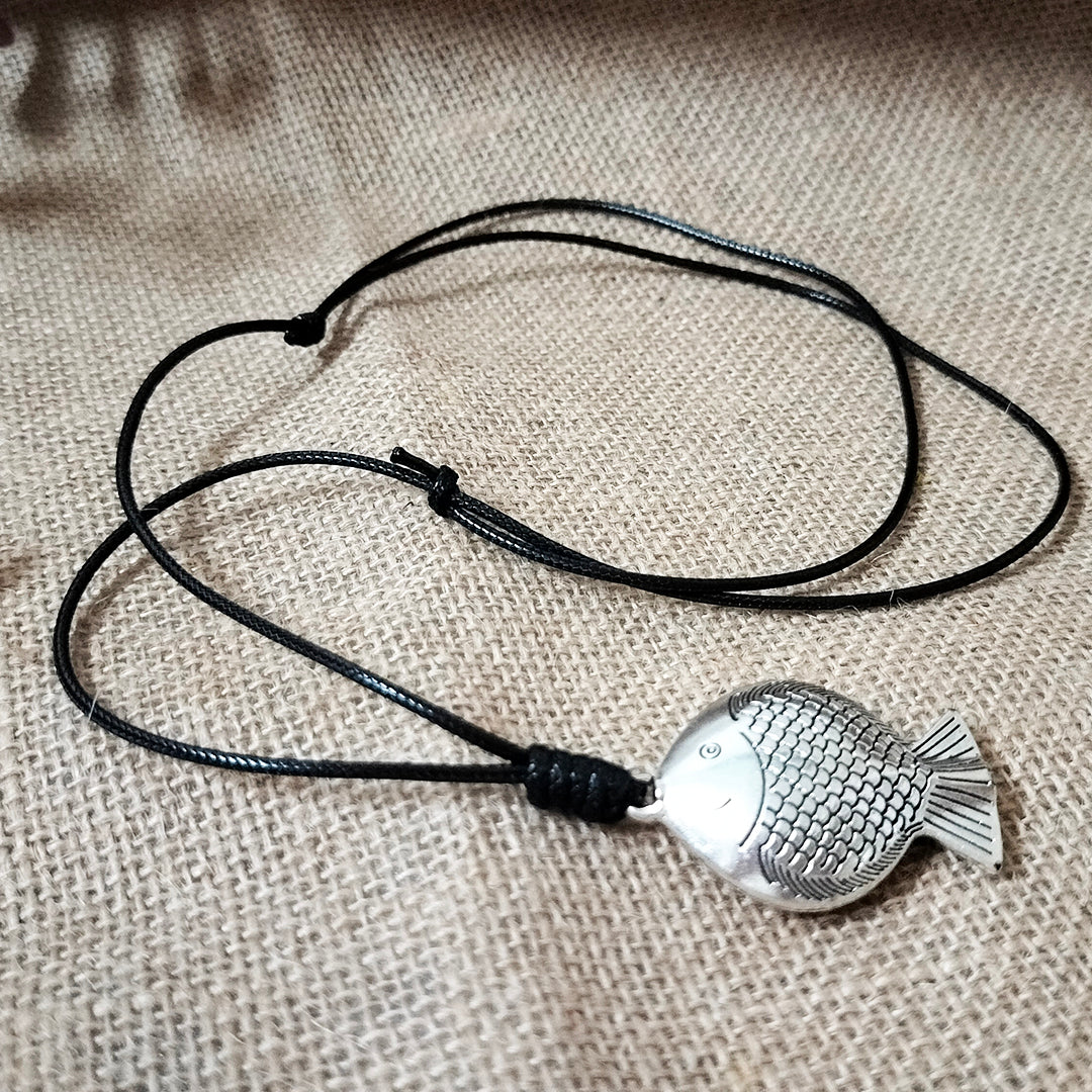 Vintage Ethnic Style Neclace (fish)