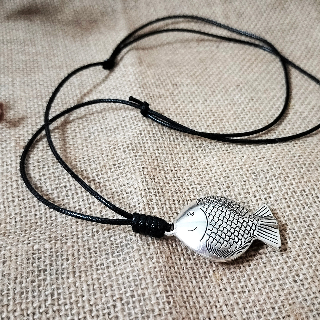 Vintage Ethnic Style Neclace (fish)