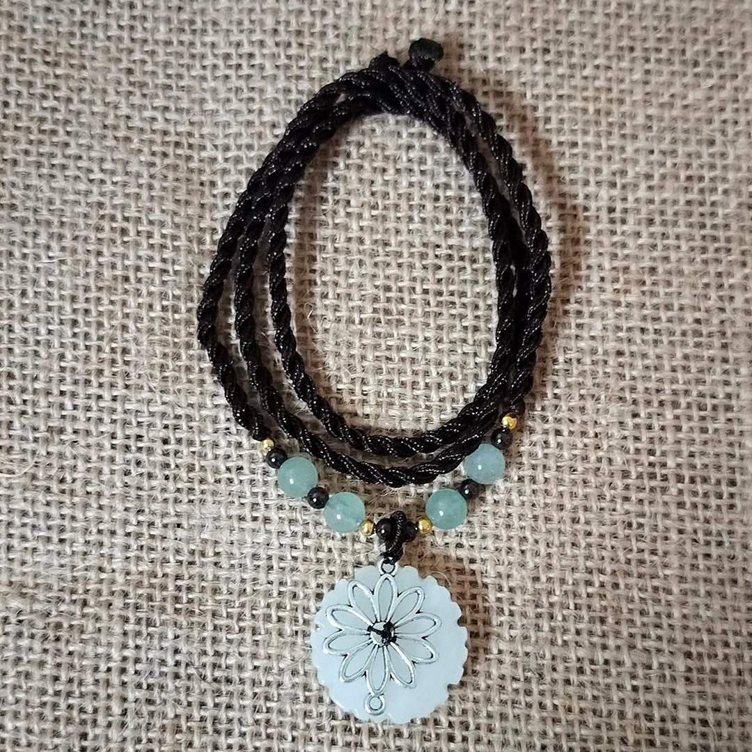 Ethnic Style Xiuyu Jade Floral Pendant Necklace