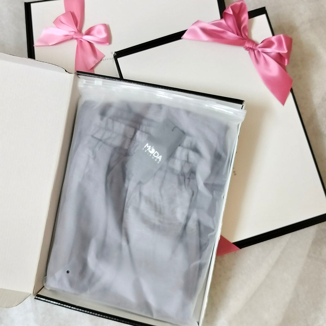 Artistic Casual Loose Plus Size Women’s Pants: Comfortable Side-Slit Wide-Leg Trousers