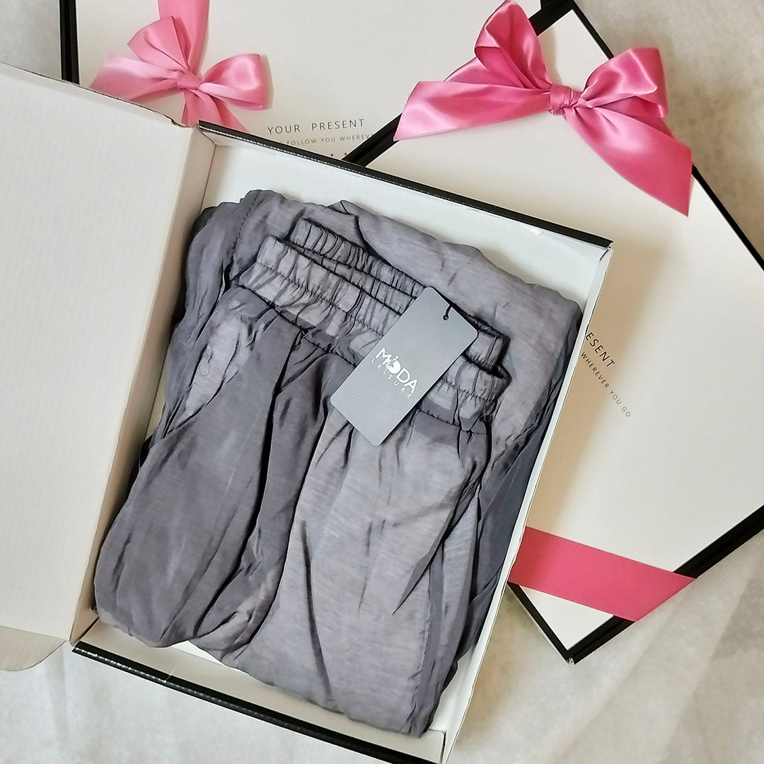 Artistic Casual Loose Plus Size Women’s Pants: Comfortable Side-Slit Wide-Leg Trousers