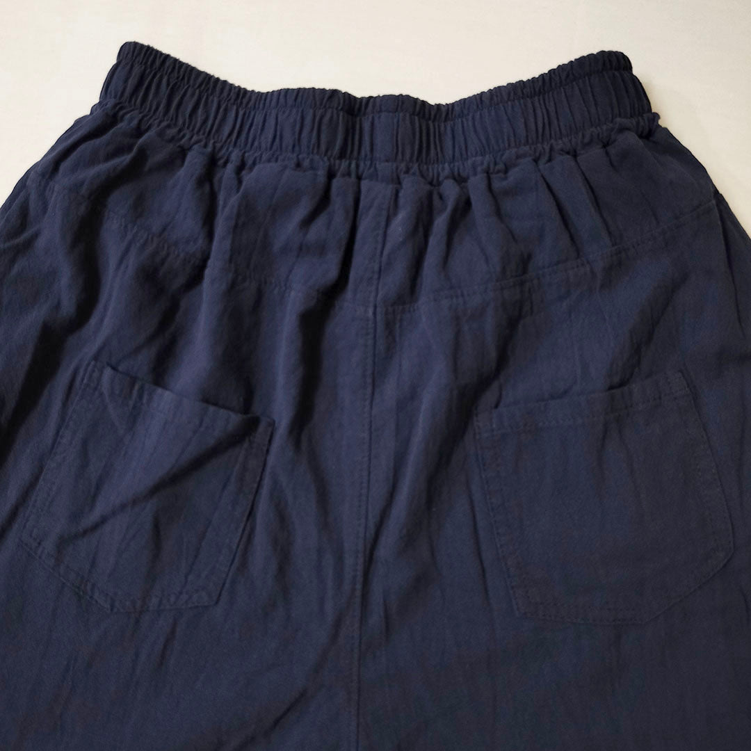 New in Cotton Linen: Vintage Chic Sand-Washed Straight-Leg Capris for a Slimming Effect