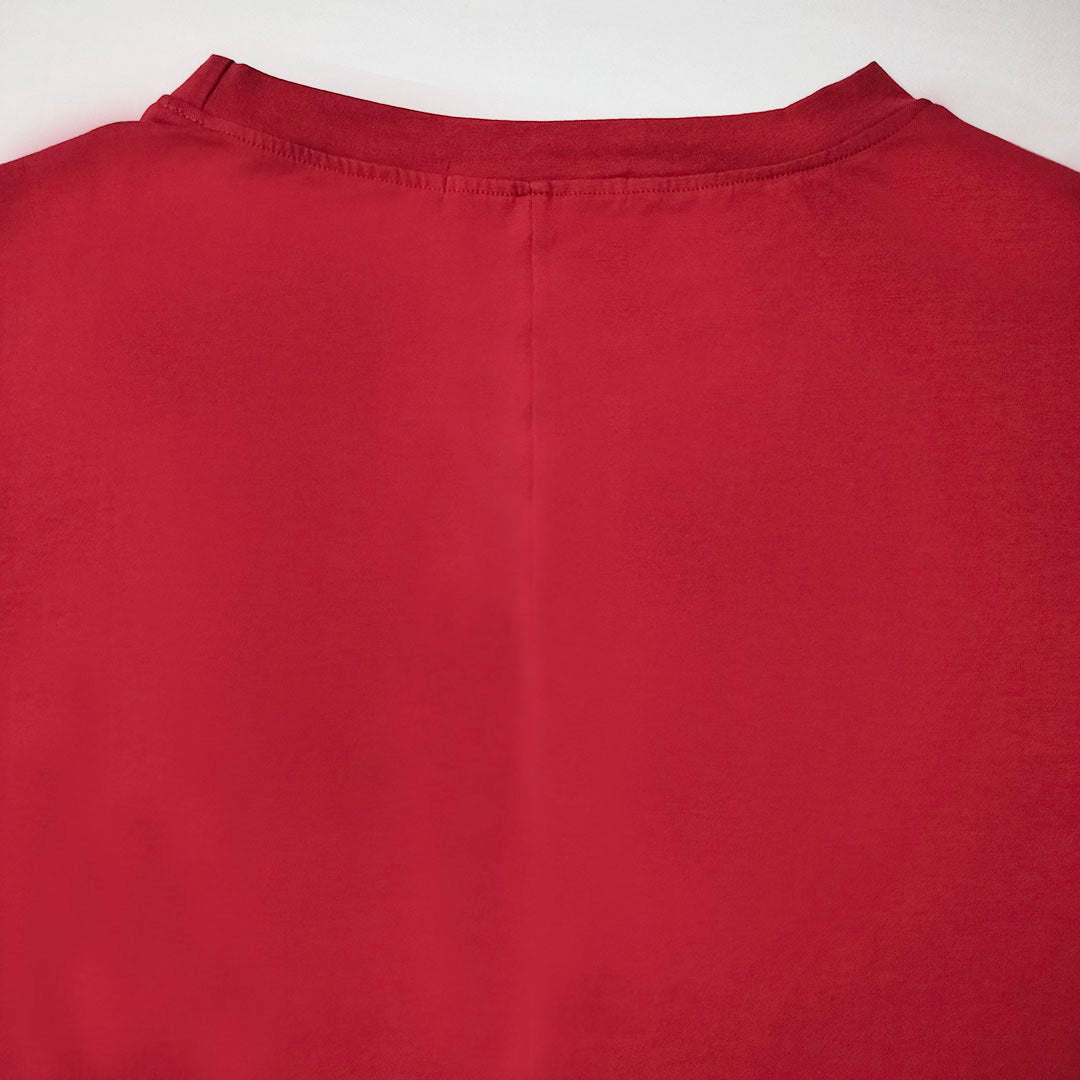 Artistic New Vintage Women's Wear: A Refreshing and Retro Batwing T-Shirt, Combining Style with Breathable Comfort