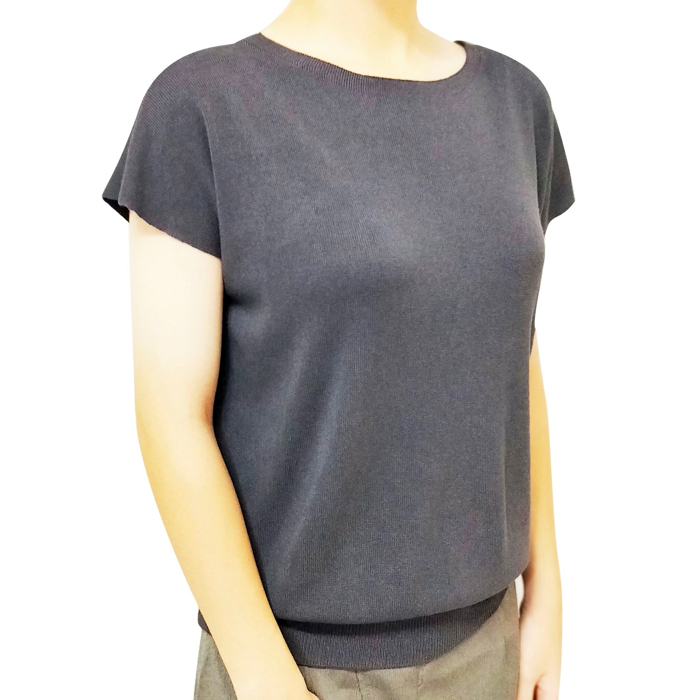 2025 New Loose Fit Women’s T-Shirt: Korean Style Batwing Sleeve Knit Top