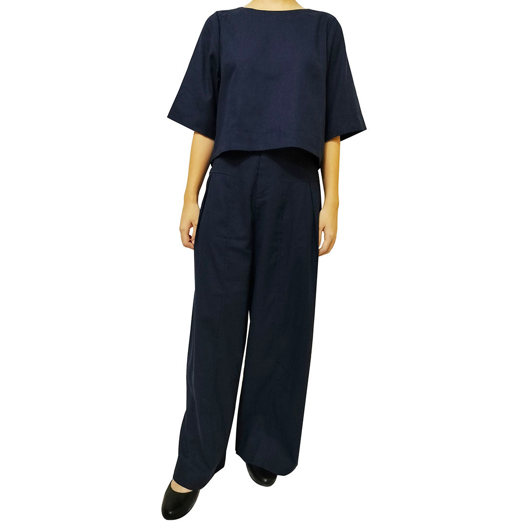 Elegant and Chic Fashion Set for Women : Designer-Inspired Niche Linen Wide-Leg Pants Two-Piece Set.