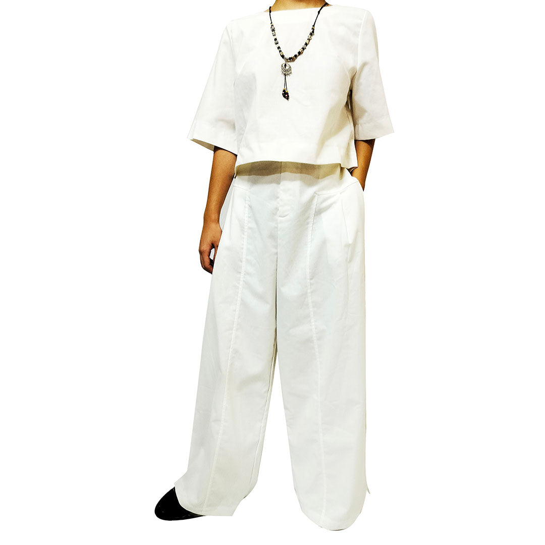 Elegant and Chic Fashion Set for Women 2024 Summer: Designer-Inspired Niche Linen Wide-Leg Pants Two-Piece Set.