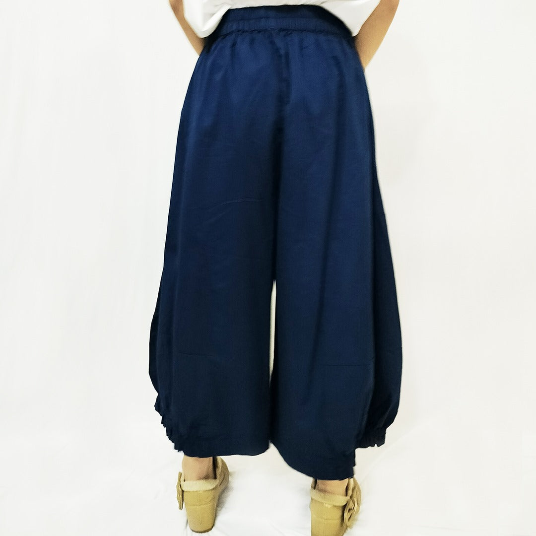 Vintage Cotton Wide-Leg Pants: Elastic Waist, Ruffled Hem, Cropped Length