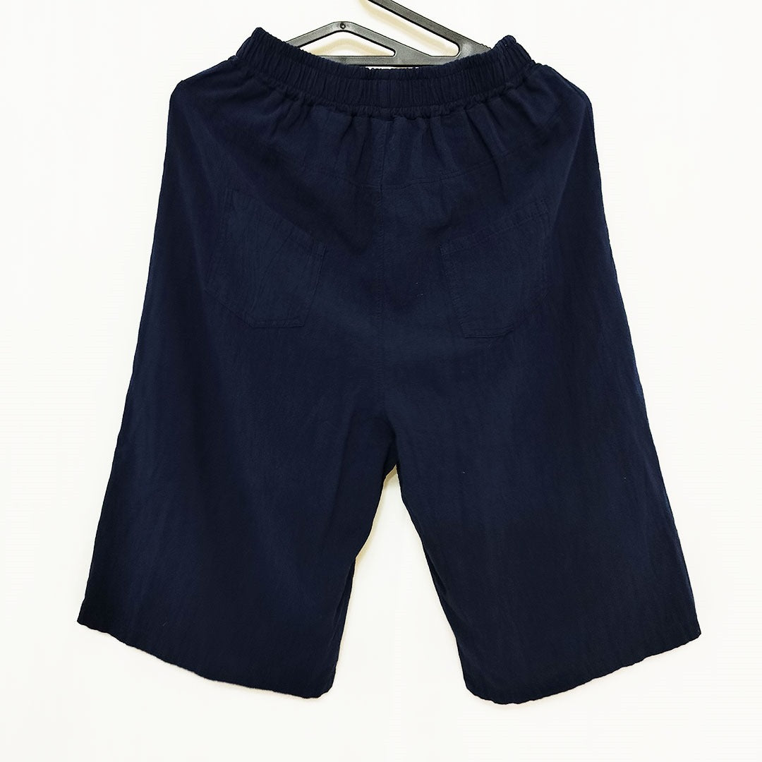 New in Cotton Linen: Vintage Chic Sand-Washed Straight-Leg Capris for a Slimming Effect