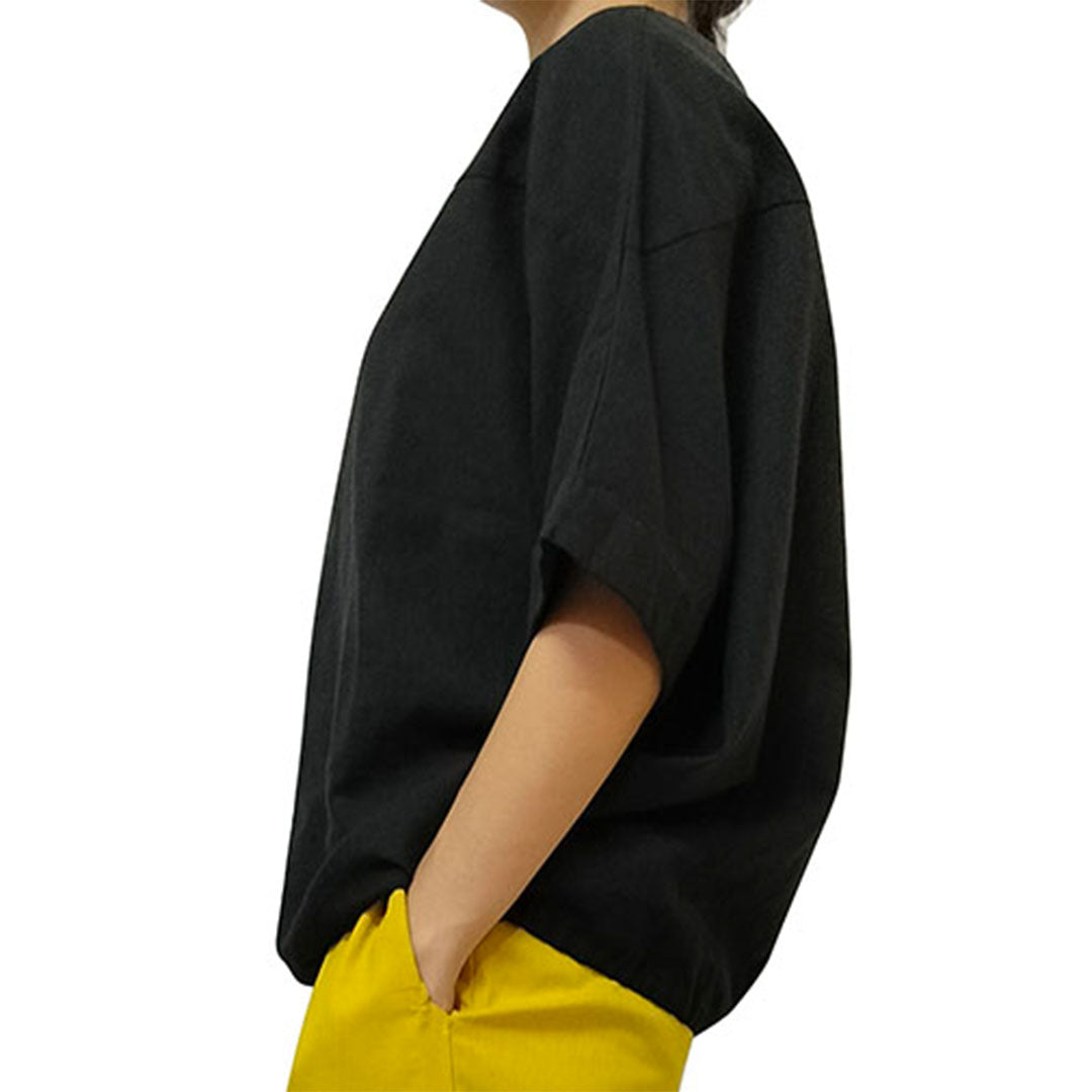 2025 new cotton-linen women's clothing, artistic retro loose-fit thin sand-washed round-neck spliced short-sleeve top.