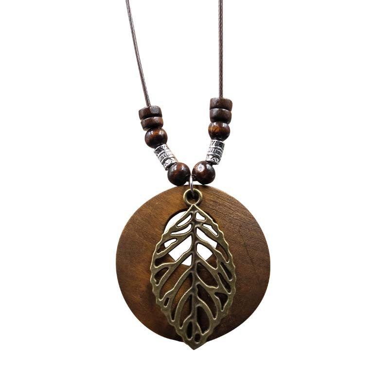 Vintage Ethnic Style Beaded Wooden Hollow Pendant Necklace (Leaves)