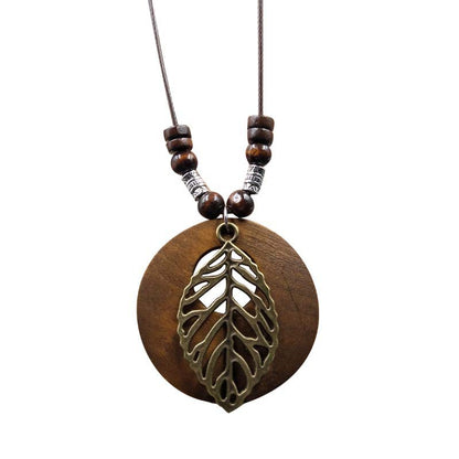Vintage Ethnic Style Beaded Wooden Hollow Pendant Necklace (Leaves)